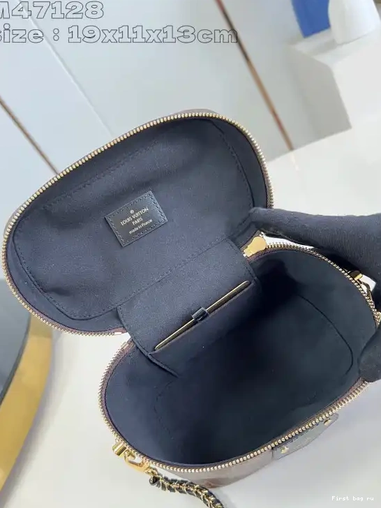 First bag ru VANITY PM VUITTON LOUIS 0604